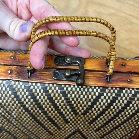 Vintage Wicker Purse Woven Wooden Handbag - Picture 2 of 7